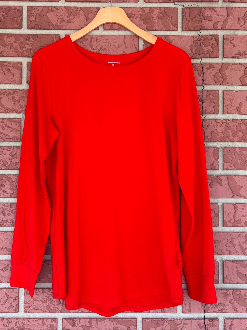 Amazon Essentials Red Crew Neck Long Sleeve Tee